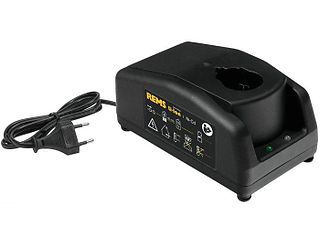 Быстрозарядное устройство Li-Ion/Ni-Cd 230 B